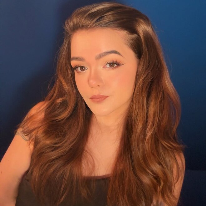 Why Bonnie Chapman Finds Christmas "Bittersweet" After Losing Mom Beth